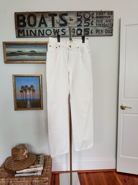 Levi’s Premium 501 ‘90s – Ecru – Size 25